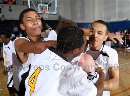 Thumbnail 3 in Price vs. Bishop Montgomery (CIF SoCal D4 Final) photogallery.