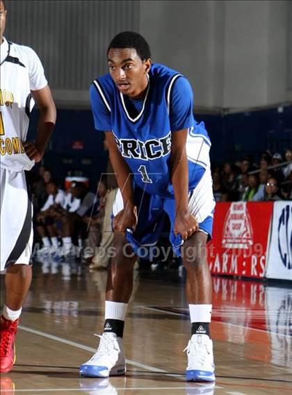 Thumbnail 1 in Price vs. Bishop Montgomery (CIF SoCal D4 Final) photogallery.