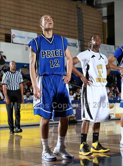 Thumbnail 1 in Price vs. Bishop Montgomery (CIF SoCal D4 Final) photogallery.