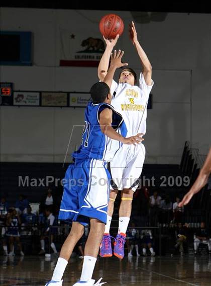 Thumbnail 1 in Price vs. Bishop Montgomery (CIF SoCal D4 Final) photogallery.