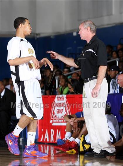 Thumbnail 3 in Price vs. Bishop Montgomery (CIF SoCal D4 Final) photogallery.