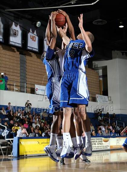 Thumbnail 1 in Price vs. Bishop Montgomery (CIF SoCal D4 Final) photogallery.