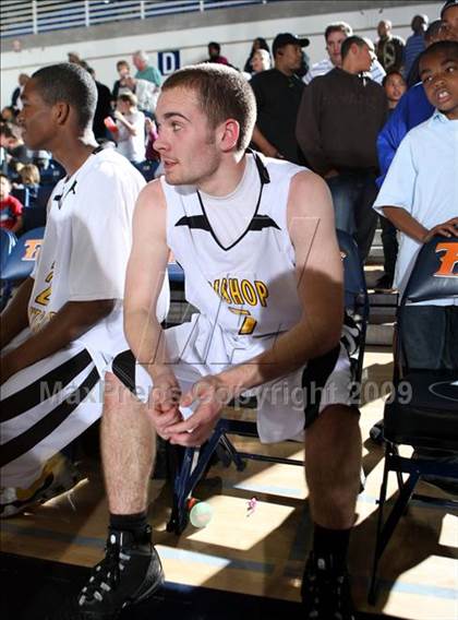 Thumbnail 2 in Price vs. Bishop Montgomery (CIF SoCal D4 Final) photogallery.