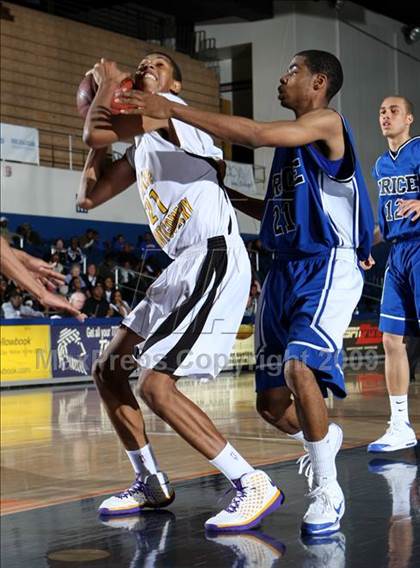 Thumbnail 3 in Price vs. Bishop Montgomery (CIF SoCal D4 Final) photogallery.