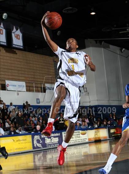 Thumbnail 2 in Price vs. Bishop Montgomery (CIF SoCal D4 Final) photogallery.