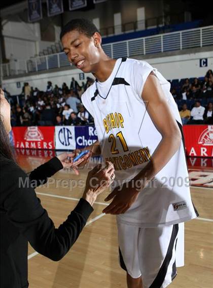 Thumbnail 3 in Price vs. Bishop Montgomery (CIF SoCal D4 Final) photogallery.