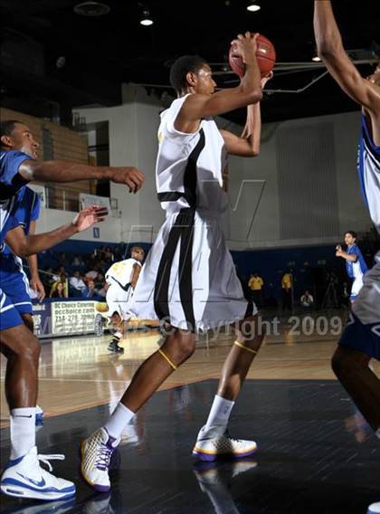 Thumbnail 2 in Price vs. Bishop Montgomery (CIF SoCal D4 Final) photogallery.