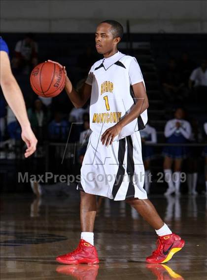 Thumbnail 2 in Price vs. Bishop Montgomery (CIF SoCal D4 Final) photogallery.