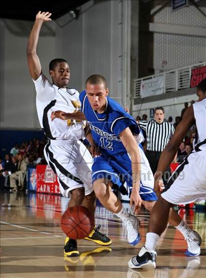 Thumbnail 3 in Price vs. Bishop Montgomery (CIF SoCal D4 Final) photogallery.