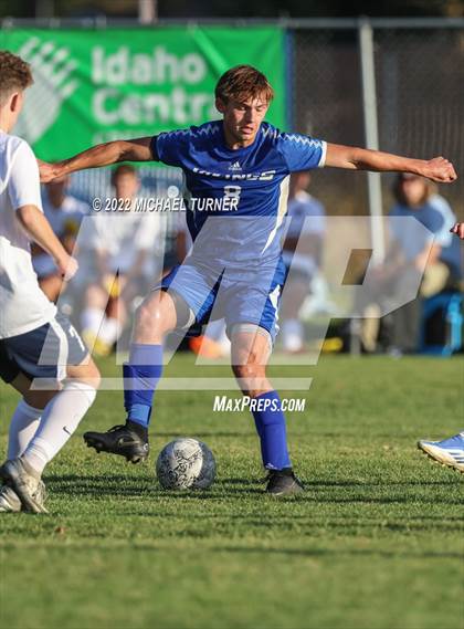 Thumbnail 2 in Lake City @ Coeur d'Alene (IHSAA 5A Regionals) photogallery.