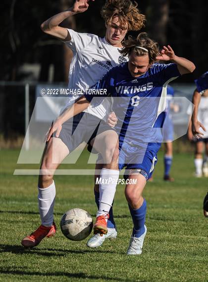 Thumbnail 1 in Lake City @ Coeur d'Alene (IHSAA 5A Regionals) photogallery.