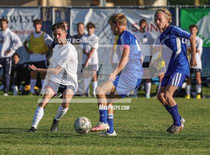 Thumbnail 2 in Lake City @ Coeur d'Alene (IHSAA 5A Regionals) photogallery.