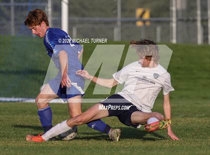 Thumbnail 2 in Lake City @ Coeur d'Alene (IHSAA 5A Regionals) photogallery.
