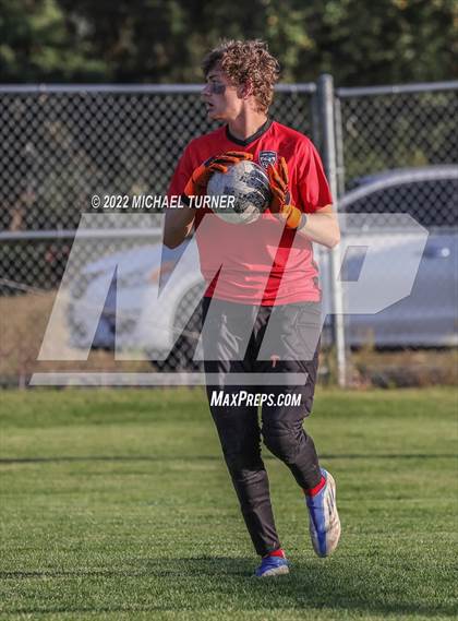 Thumbnail 2 in Lake City @ Coeur d'Alene (IHSAA 5A Regionals) photogallery.