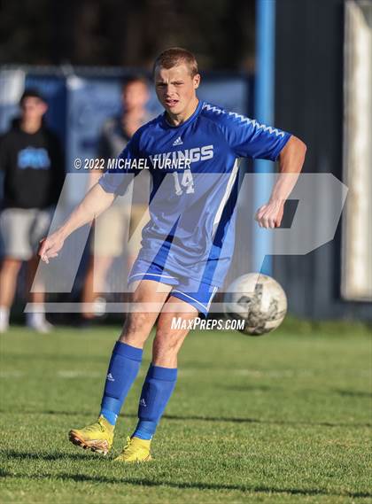 Thumbnail 1 in Lake City @ Coeur d'Alene (IHSAA 5A Regionals) photogallery.