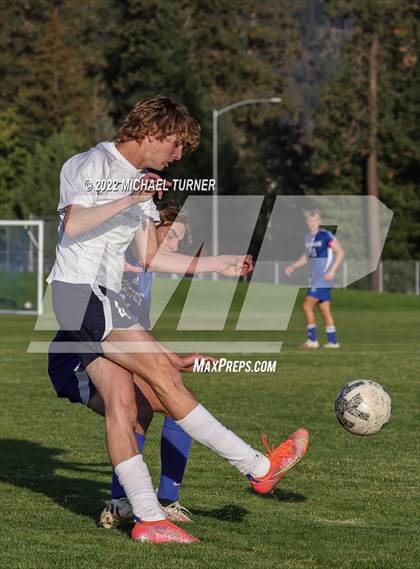 Thumbnail 1 in Lake City @ Coeur d'Alene (IHSAA 5A Regionals) photogallery.