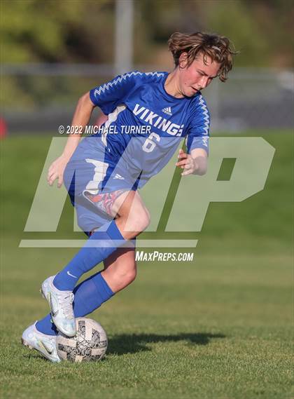 Thumbnail 2 in Lake City @ Coeur d'Alene (IHSAA 5A Regionals) photogallery.