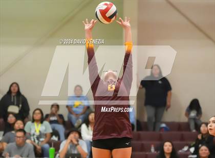 Thumbnail 2 in Winslow @ Alchesay photogallery.