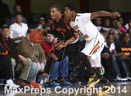Thumbnail 3 in Mt. Vernon vs Spring Valley (Section 1 Class AA Final) photogallery.