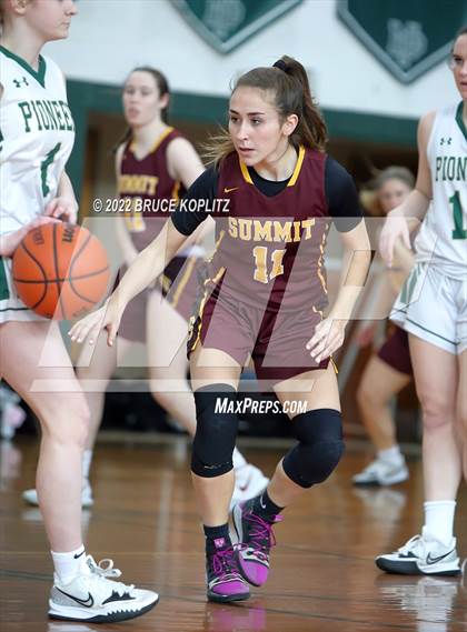 Thumbnail 3 in Summit @ New Providence photogallery.