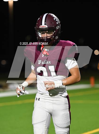 Thumbnail 3 in Cypress Park @ Waller (Senior Night) photogallery.