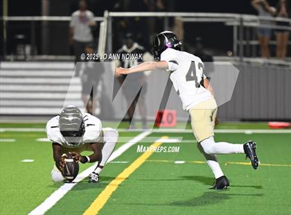 Thumbnail 2 in Cypress Park @ Waller (Senior Night) photogallery.