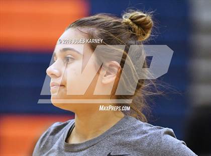 Thumbnail 2 in Durango vs Bishop Gorman photogallery.