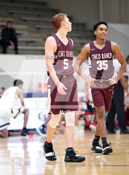 Thumbnail 3 in Cinco Ranch vs. Langham Creek (McDonald's Texas Invitational) photogallery.