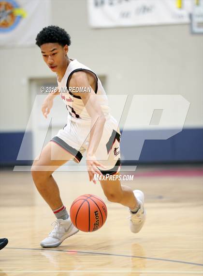 Thumbnail 2 in Cinco Ranch vs. Langham Creek (McDonald's Texas Invitational) photogallery.