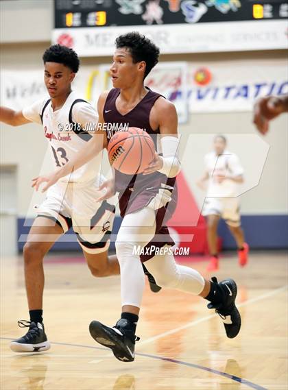 Thumbnail 3 in Cinco Ranch vs. Langham Creek (McDonald's Texas Invitational) photogallery.