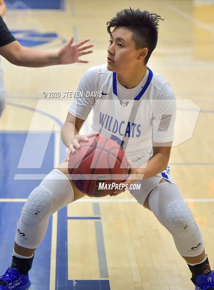 Thumbnail 1 in Marcos de Niza vs Mesquite photogallery.