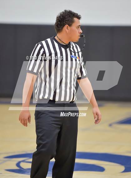 Thumbnail 1 in Marcos de Niza vs Mesquite photogallery.