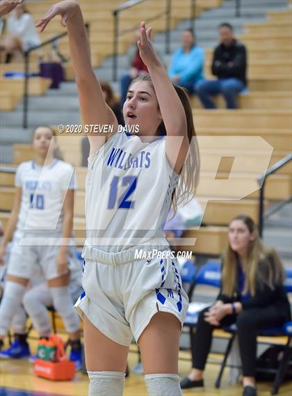 Thumbnail 3 in Marcos de Niza vs Mesquite photogallery.