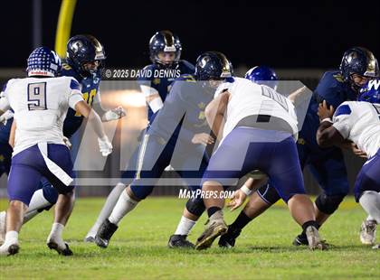 Thumbnail 3 in Shafter vs Washington Union (CIF CS D3 Qtr Final) photogallery.