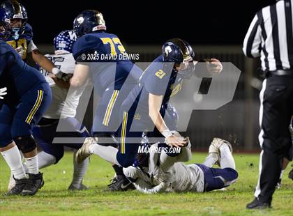 Thumbnail 1 in Shafter vs Washington Union (CIF CS D3 Qtr Final) photogallery.