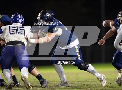 Thumbnail 2 in Shafter vs Washington Union (CIF CS D3 Qtr Final) photogallery.
