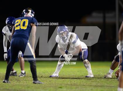 Thumbnail 2 in Shafter vs Washington Union (CIF CS D3 Qtr Final) photogallery.