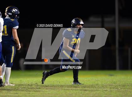 Thumbnail 2 in Shafter vs Washington Union (CIF CS D3 Qtr Final) photogallery.