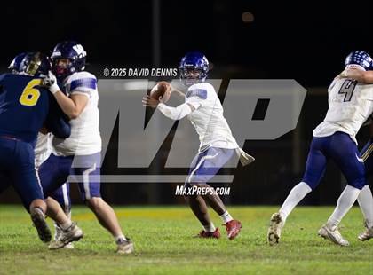 Thumbnail 3 in Shafter vs Washington Union (CIF CS D3 Qtr Final) photogallery.