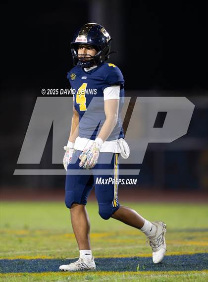 Thumbnail 2 in Shafter vs Washington Union (CIF CS D3 Qtr Final) photogallery.