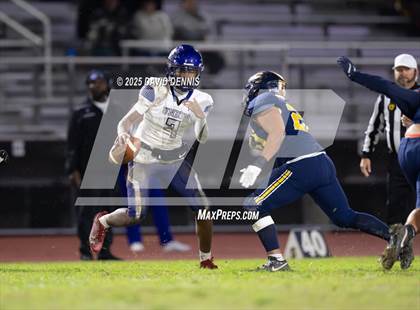 Thumbnail 1 in Shafter vs Washington Union (CIF CS D3 Qtr Final) photogallery.
