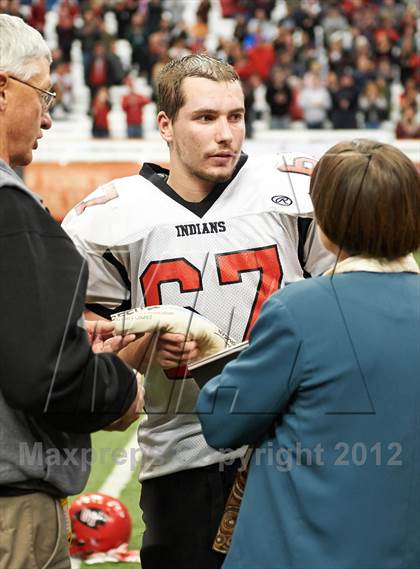 Thumbnail 3 in Maine-Endwell vs. Glens Falls (NYSPHSAA Class B Final) photogallery.