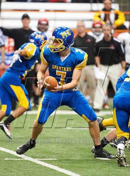 Thumbnail 1 in Maine-Endwell vs. Glens Falls (NYSPHSAA Class B Final) photogallery.