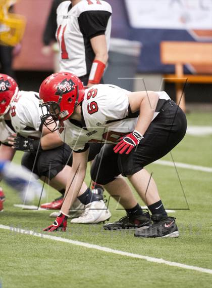 Thumbnail 3 in Maine-Endwell vs. Glens Falls (NYSPHSAA Class B Final) photogallery.