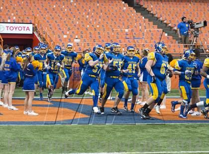 Thumbnail 1 in Maine-Endwell vs. Glens Falls (NYSPHSAA Class B Final) photogallery.