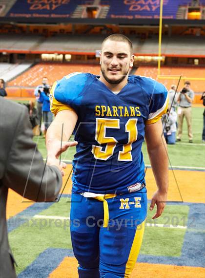 Thumbnail 3 in Maine-Endwell vs. Glens Falls (NYSPHSAA Class B Final) photogallery.