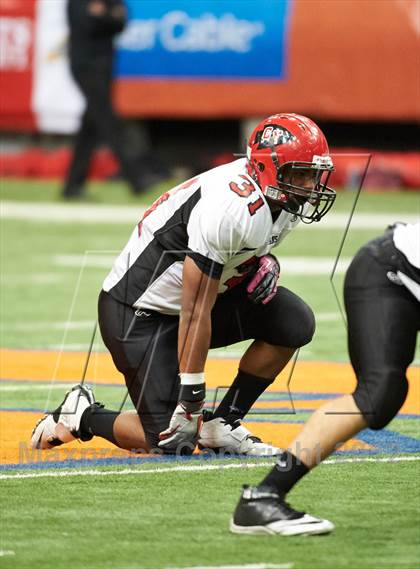 Thumbnail 3 in Maine-Endwell vs. Glens Falls (NYSPHSAA Class B Final) photogallery.
