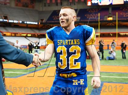 Thumbnail 2 in Maine-Endwell vs. Glens Falls (NYSPHSAA Class B Final) photogallery.
