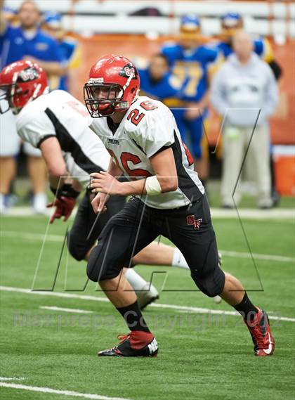 Thumbnail 3 in Maine-Endwell vs. Glens Falls (NYSPHSAA Class B Final) photogallery.