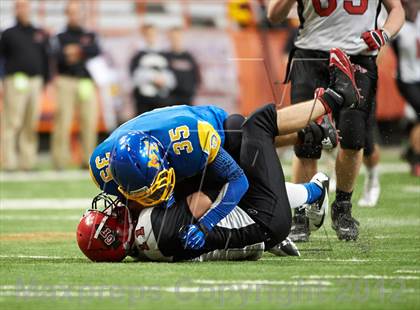 Thumbnail 2 in Maine-Endwell vs. Glens Falls (NYSPHSAA Class B Final) photogallery.